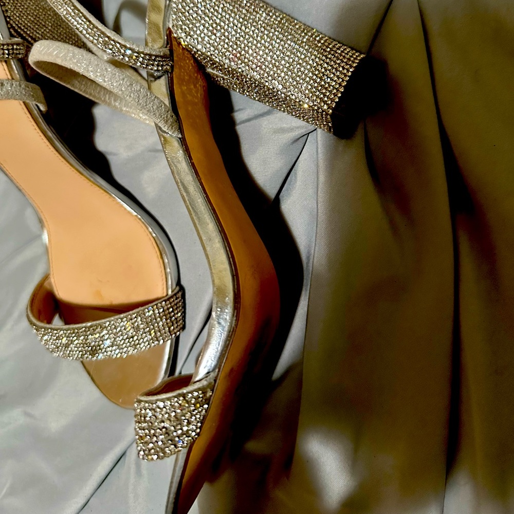 Touch of Nina high heels